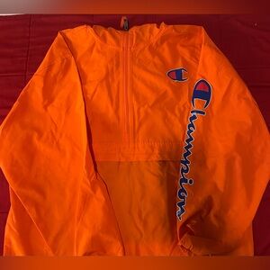 Champion wind breaker